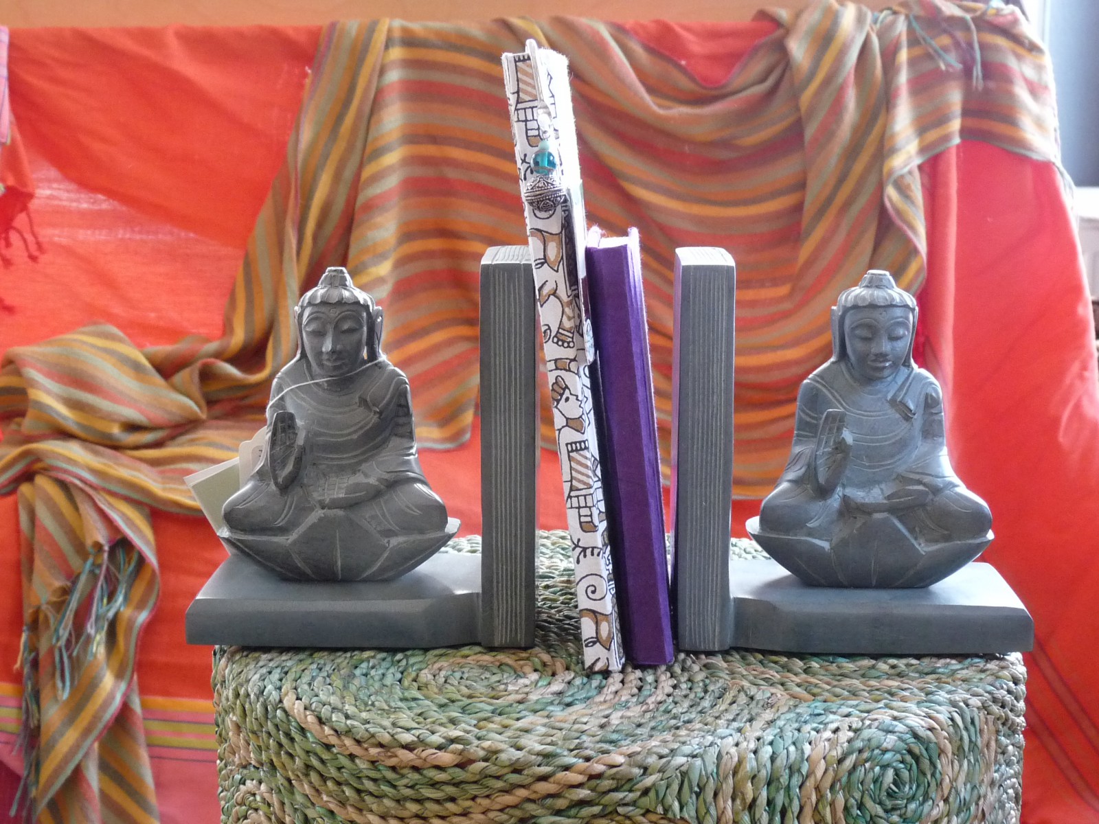 Buchstützen "Buddha" Speckstein Indien